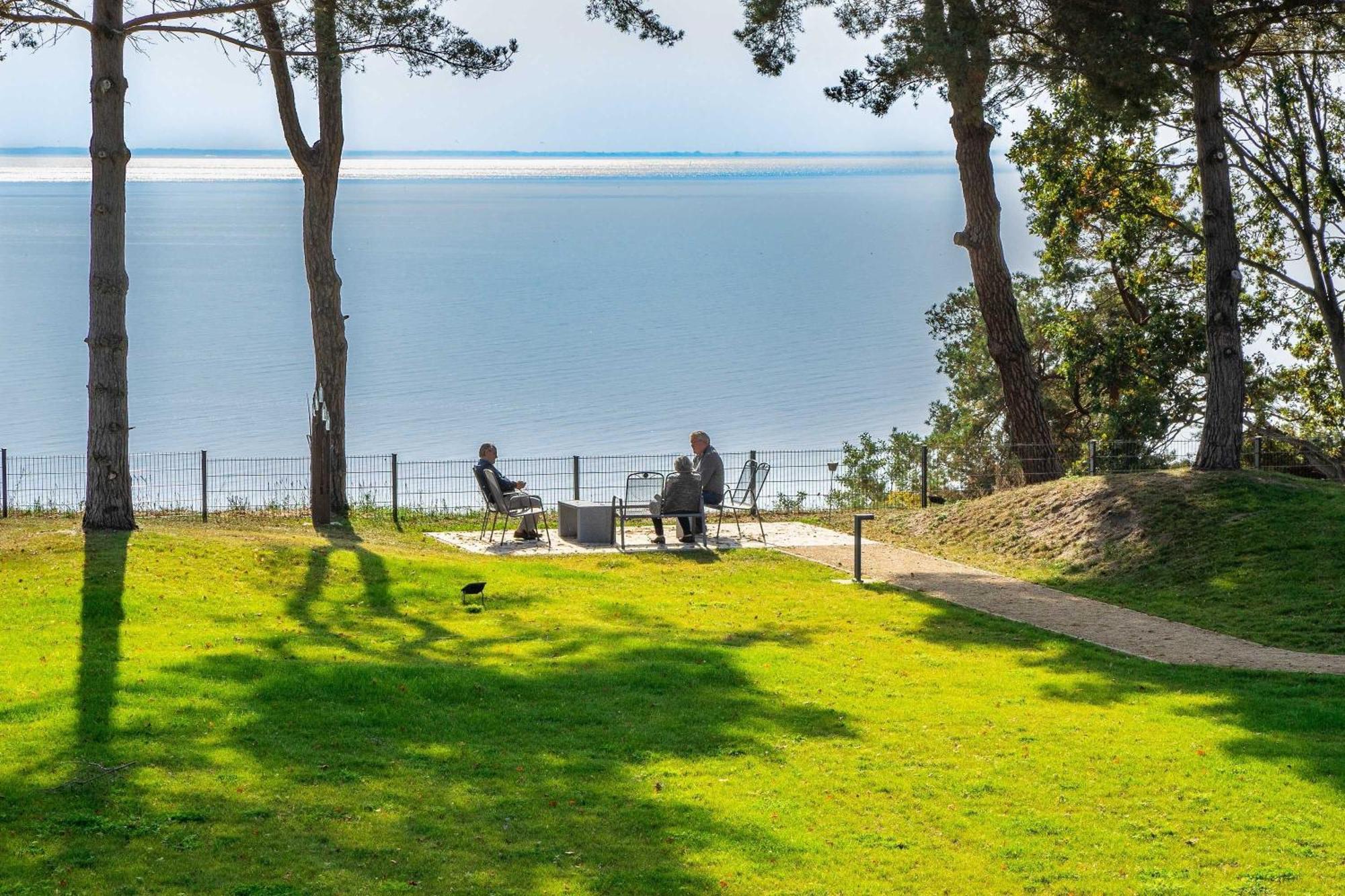 Terrassenwohnung "Inselhain" - Oase Am Haff Garz  Exteriör bild